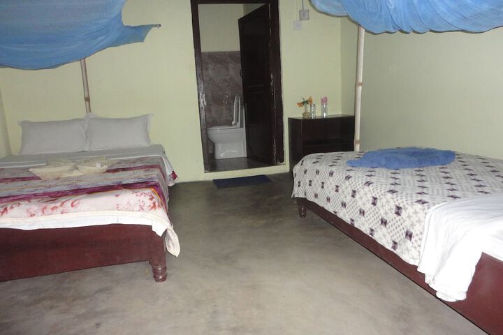 Room 3 of 35