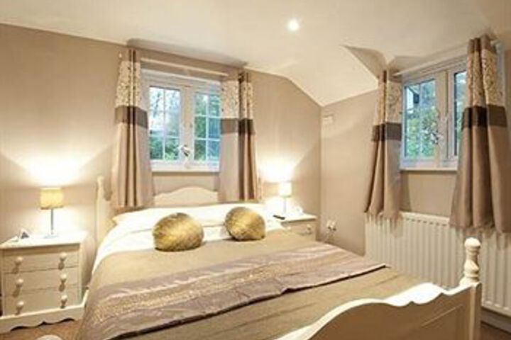 Room 7 of 20