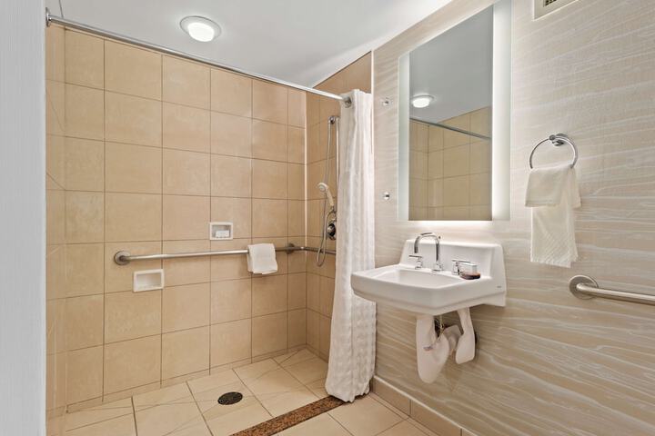 Bathroom shower