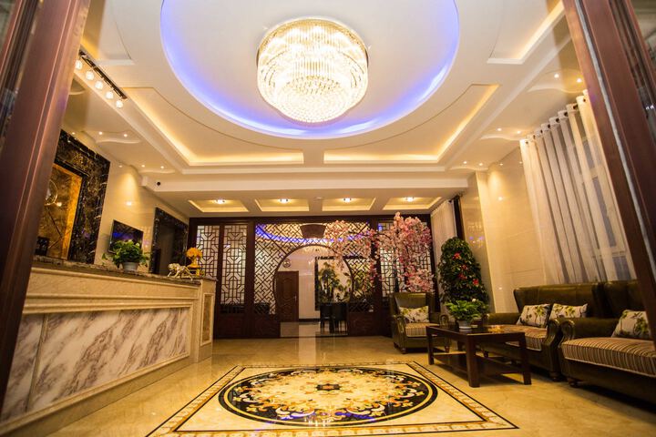 Hotel Interior 10 of 20