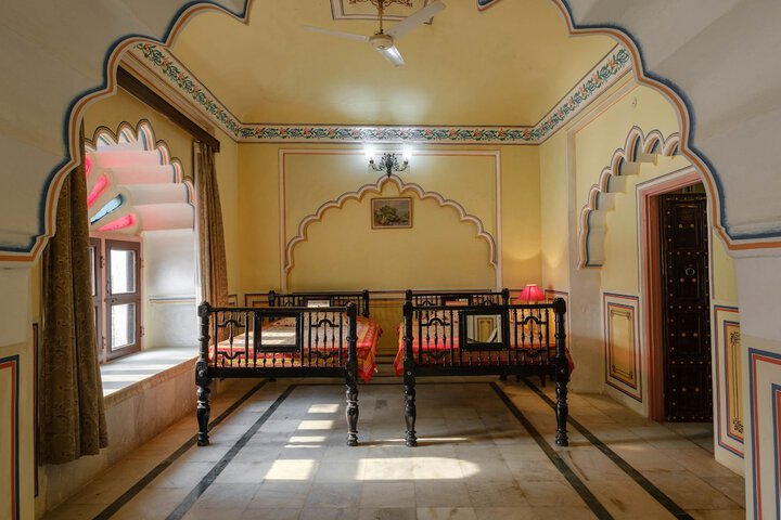Room 10 of 70
