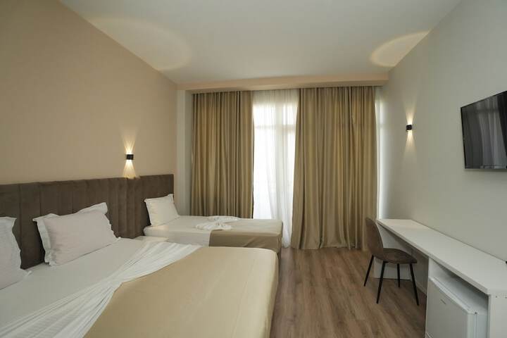 Room 29 of 61