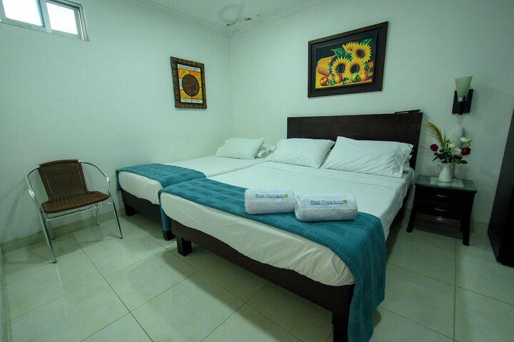 Room 14 of 14