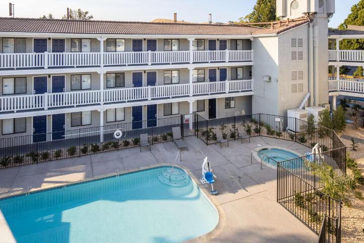 Guest Suite