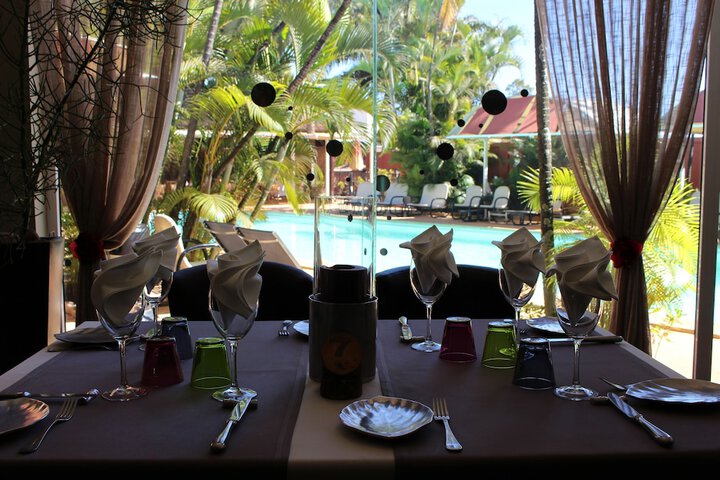 Dining 54 of 84