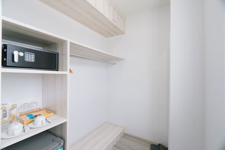 Room 35 of 129