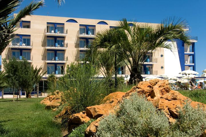 Exterior Photo