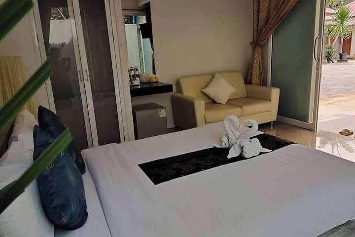 Room 2 of 15