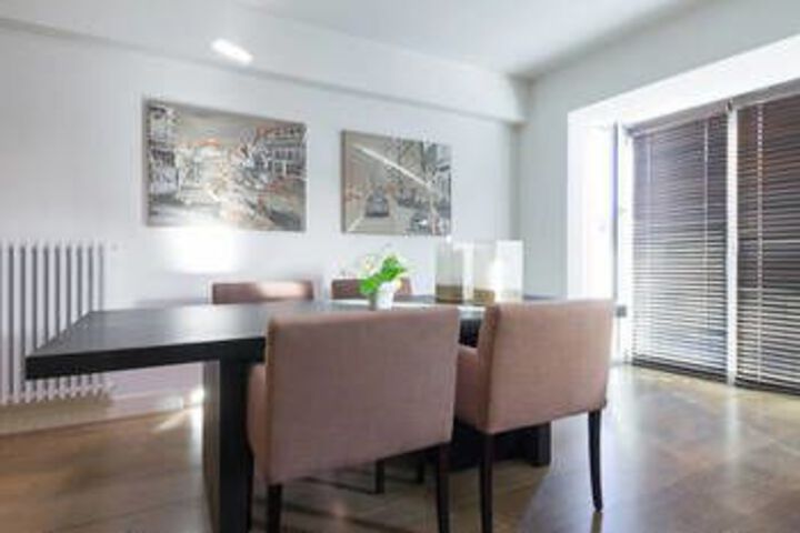 Room 17 of 26