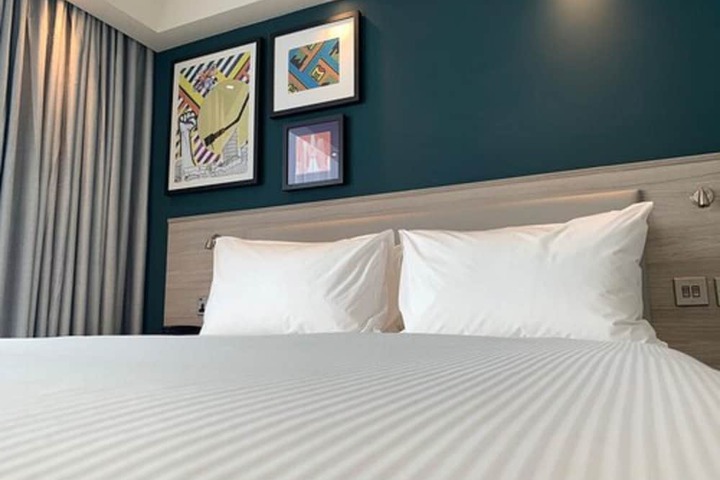 Room 10 of 63