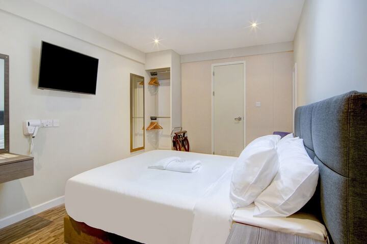 Room 10 of 54