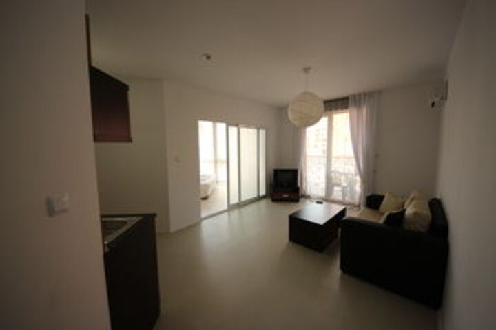 Room 80 of 153