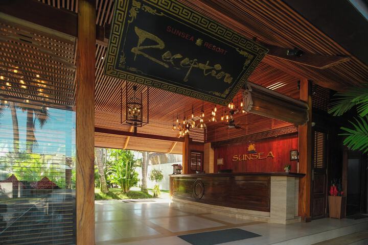 Hotel Interior 2 of 131