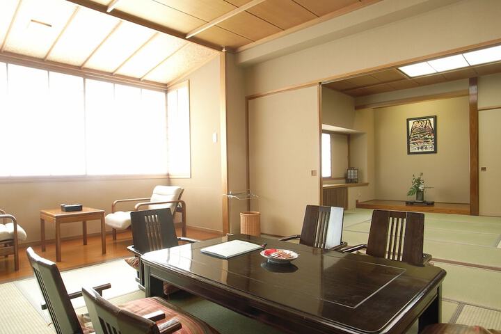 Room 29 of 165