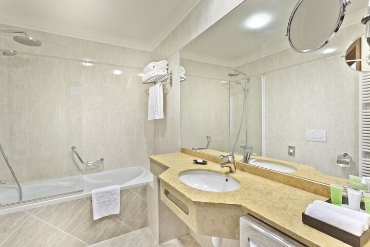 Clean Restrooms