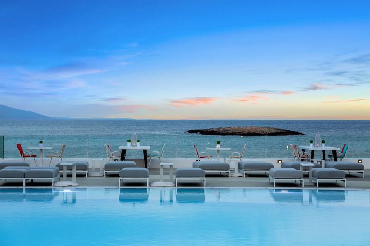 Pool 49 of 109