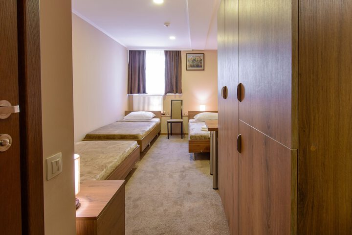 Room 14 of 41