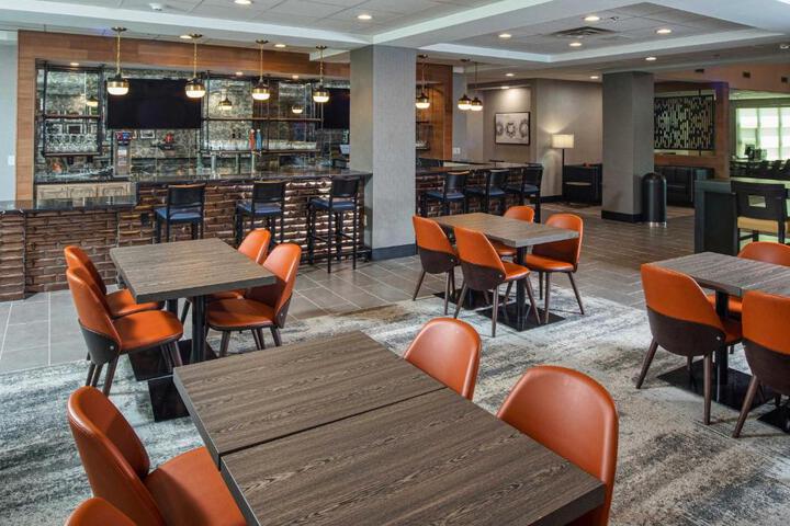 Bar/lounge