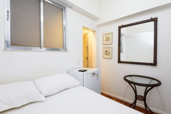 Room 12 of 13