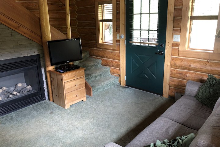 Room 72 of 186