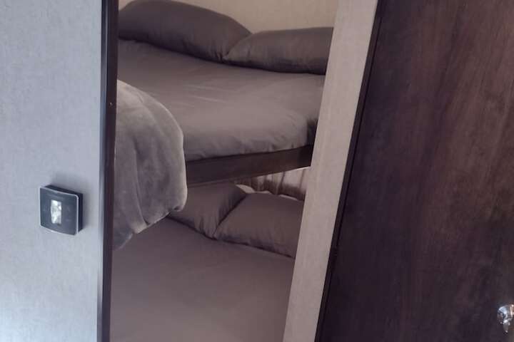 Room 7 of 24