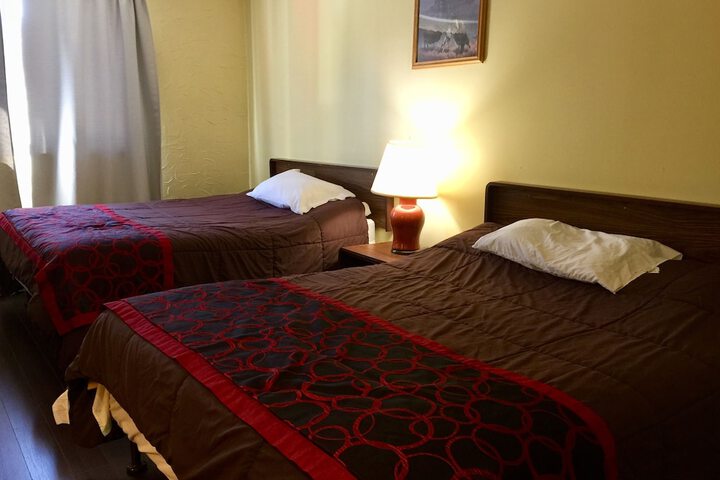 Room 8 of 38