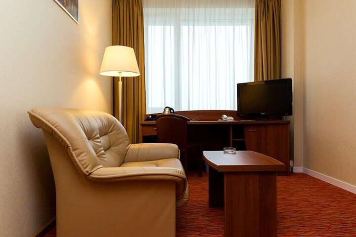 Room 48 of 115