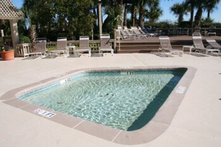 Pool 12 of 21