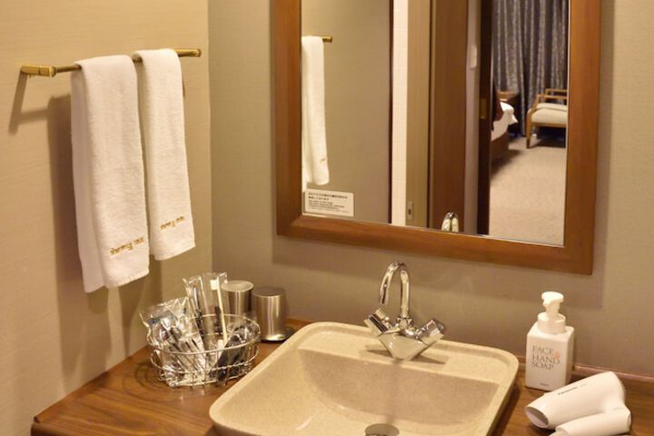 Room 14 of 52