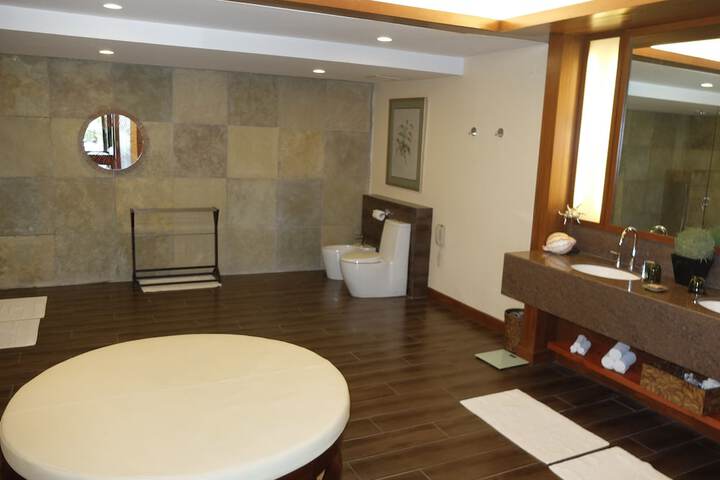 Room 29 of 73