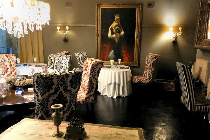 Dining 216 of 275