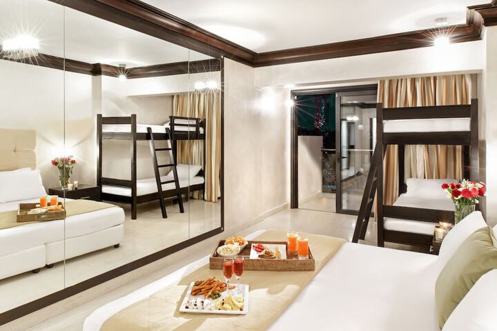 Room 16 of 71