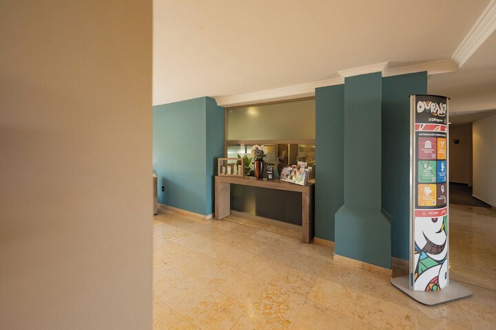 Hotel Interior 7 of 117