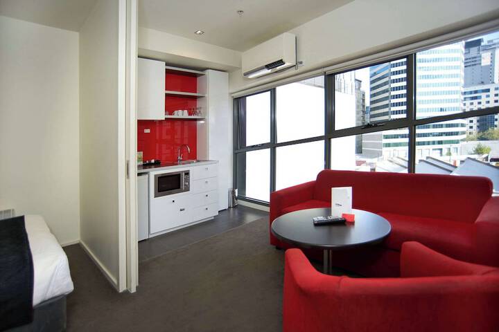 Room 12 of 44
