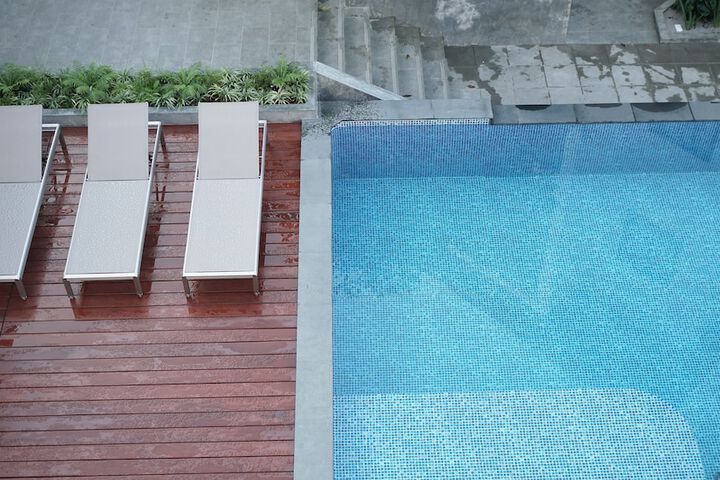 Pool 53 of 80
