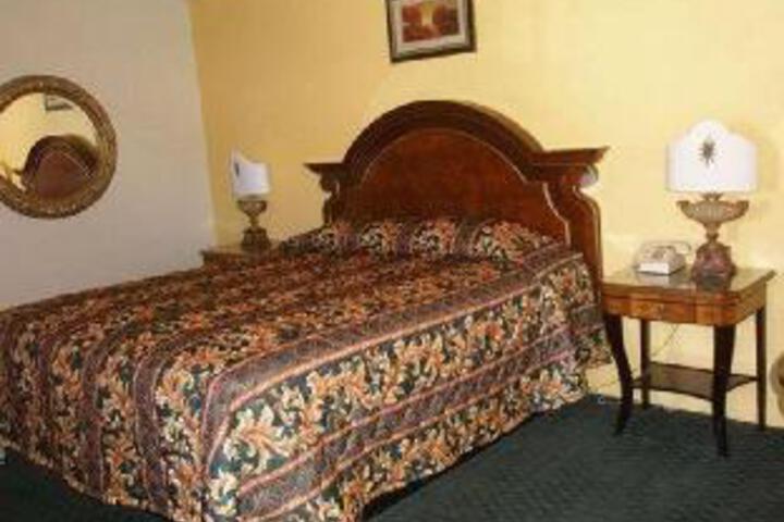 Deluxe Double Room (3 of 8)