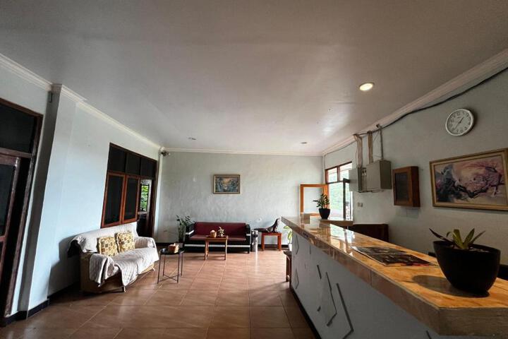 Sunrise Hotel Labuan Bajo