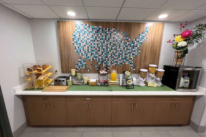 Breakfast area