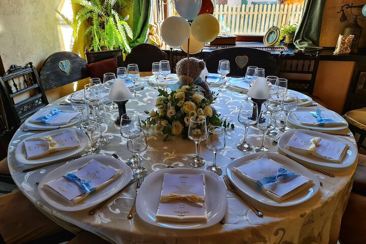 Dining 17 of 24