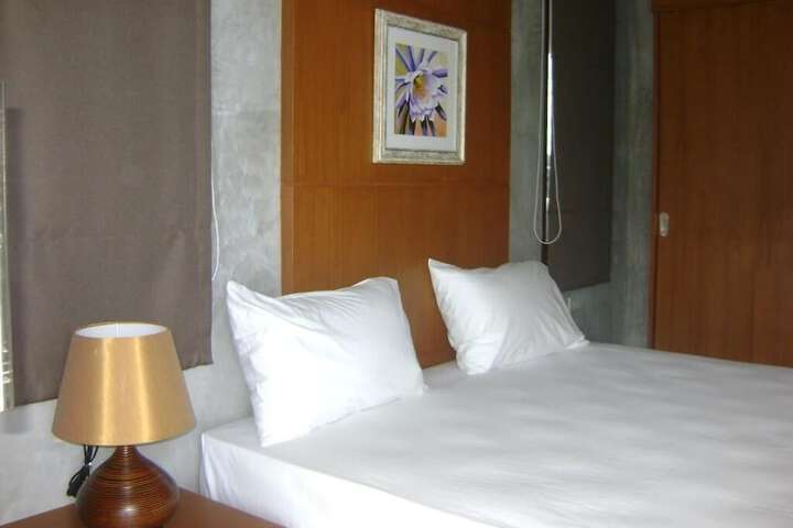 Room 21 of 66