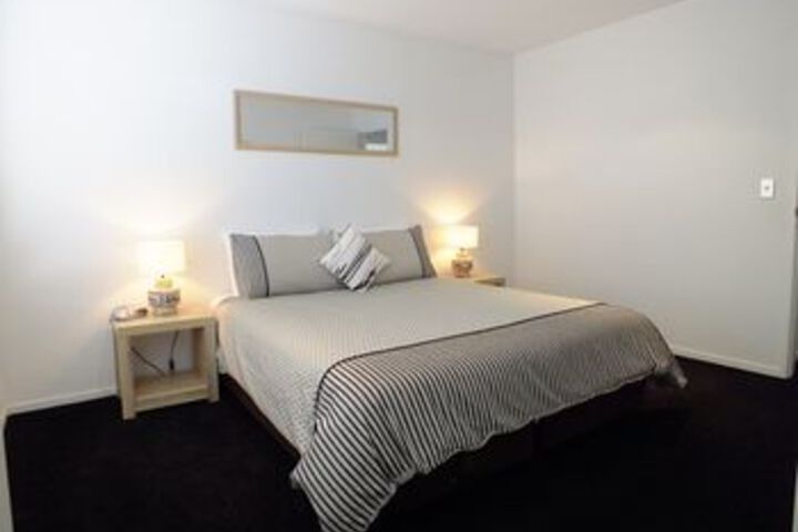 Room 10 of 23