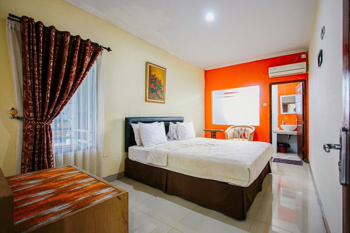 Room 75 of 184