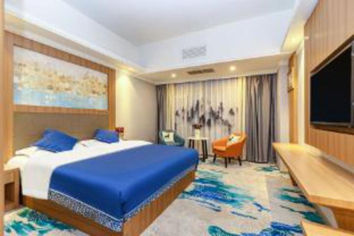 Room 21 of 23