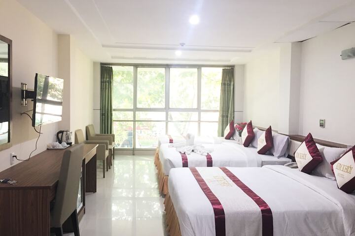 Room 14 of 45
