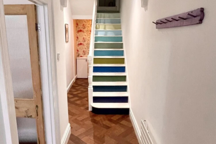 Room 15 of 21