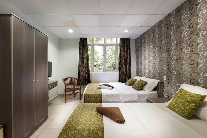 Room 58 of 128