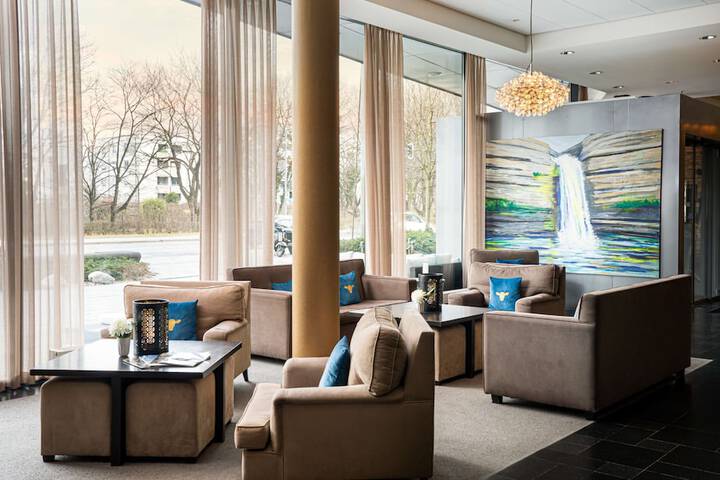 Lobby Photos
