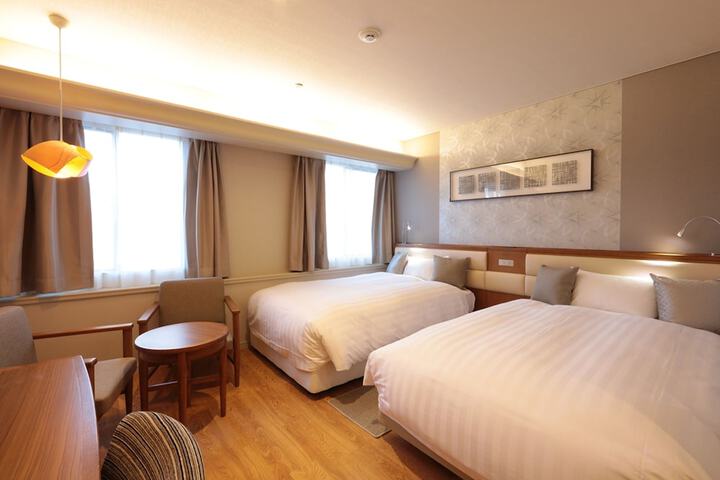 Room 29 of 93