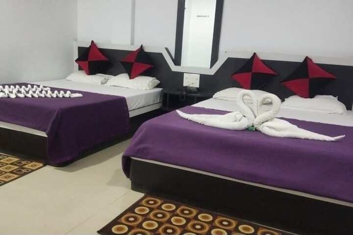 Room 8 of 26