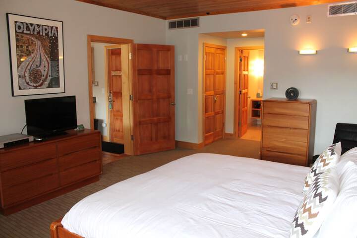 Room 16 of 117